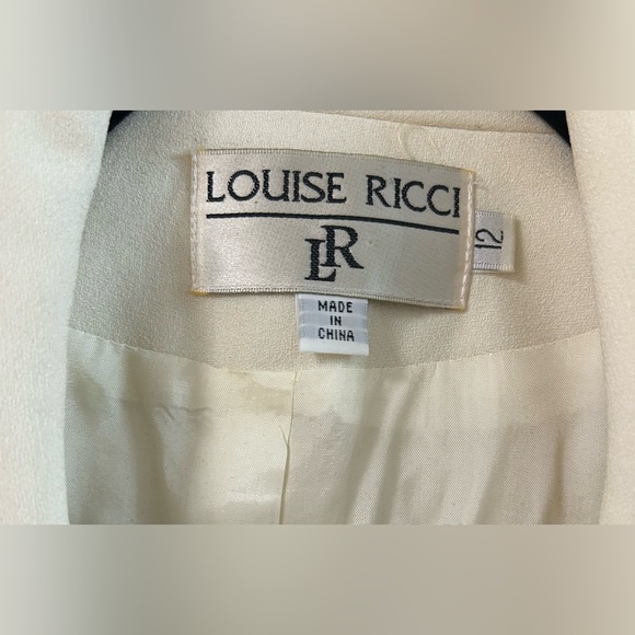 Women white dress suit - Picture 3 of 3